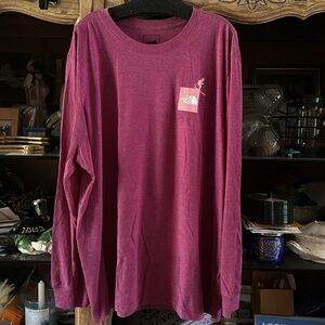 NWT THE NORTH FACE TEE SHIRT